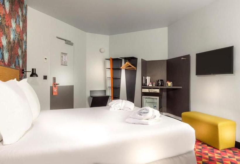 اتاق کلاب, Libertel Canal Saint Martin