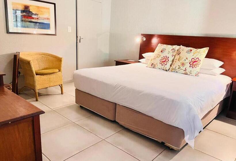 Номер Basic, Shangri La Country Hotel & Spa