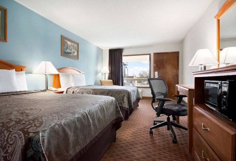 Номер Стандарт 2 Двуспальные Кровати, Days Inn By Wyndham Jacksonville Nc