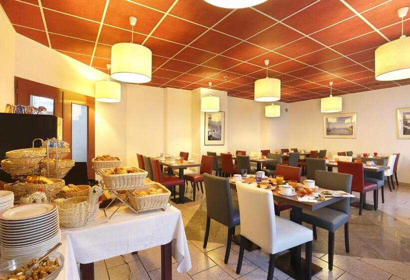 اتاق سوپریور, Logis Hotel Arc En Ciel