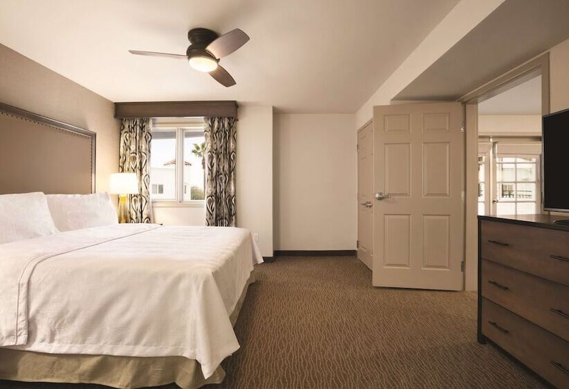 带大床的套房, Homewood Suites By Hilton Tucson/st. Philip S Plaza Univ