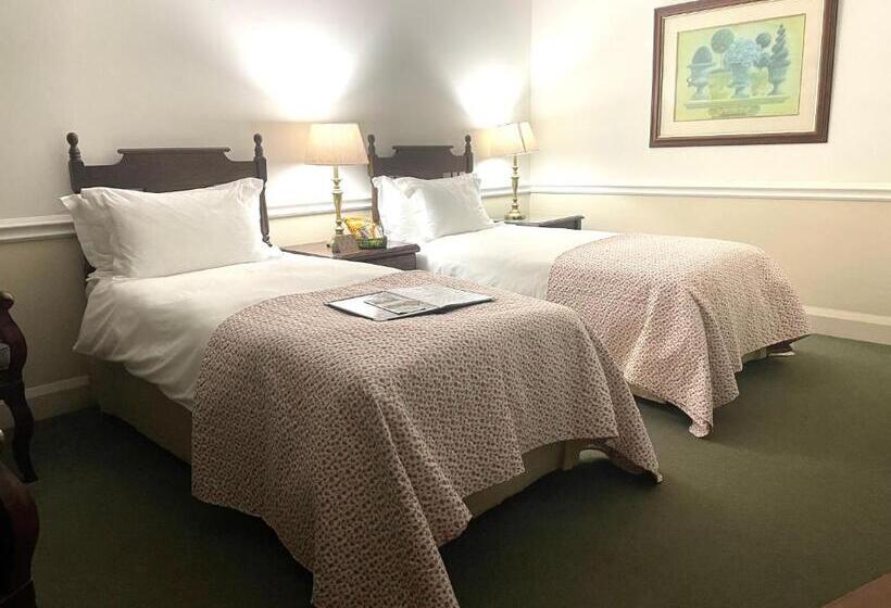 Номер Deluxe Вид на Сад, Ridgeview Lodge