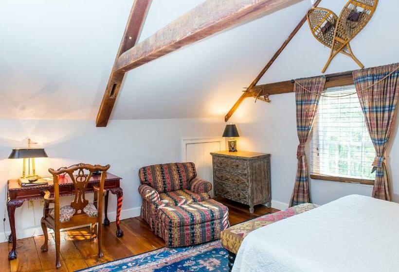 Номер Стандарт, Three Chimneys Inn