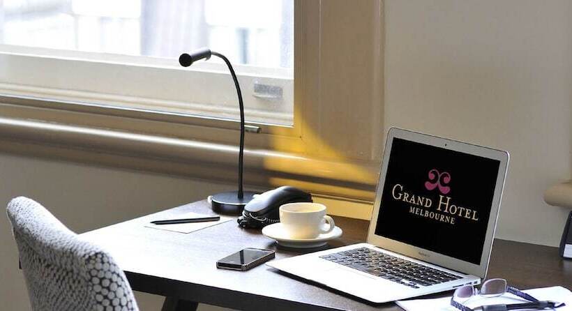 استودیو اجرایی, Grand Hotel Melbourne