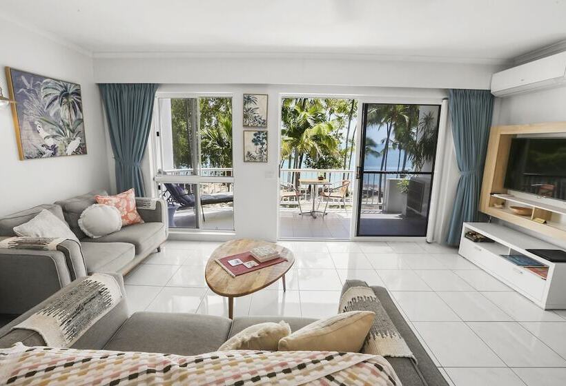 침실 1개 아파트, Agincourt Beachfront Apartments