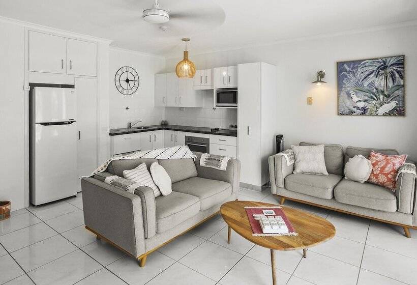 침실 1개 아파트, Agincourt Beachfront Apartments