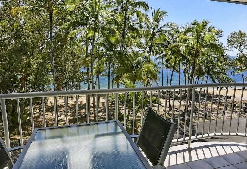 침실 1개 바다 전망 아파트, Agincourt Beachfront Apartments