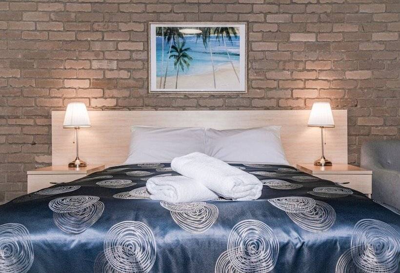 اتاق استاندارد با تخت دو نفره بزرگ, Tropicana Motor Inn