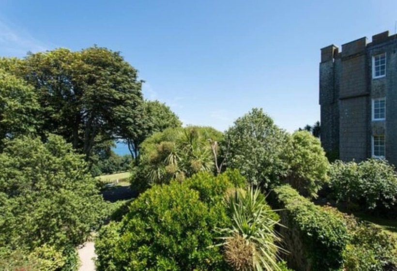 2 Bedroom Apartment Side Sea View, Tregenna Castle Resort