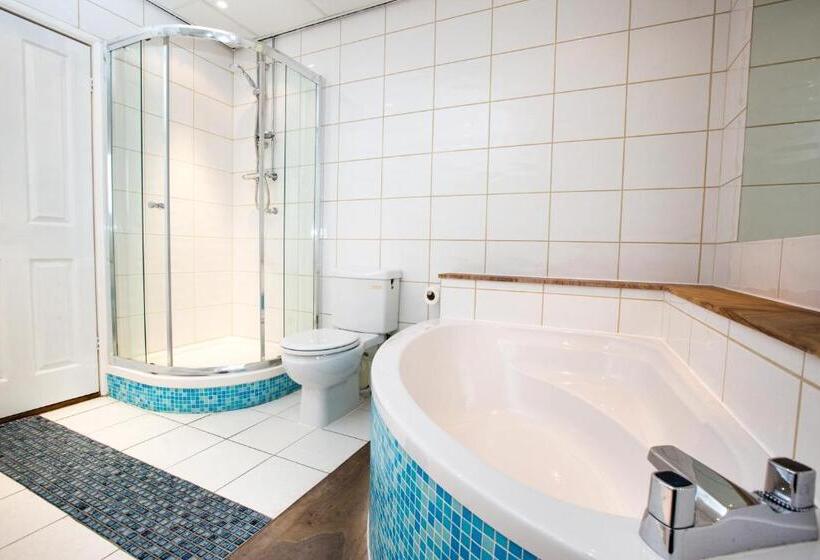 Президентский Люкс, Skipton Hotel   Formerly Known As Hotel Rendezvous Skipton