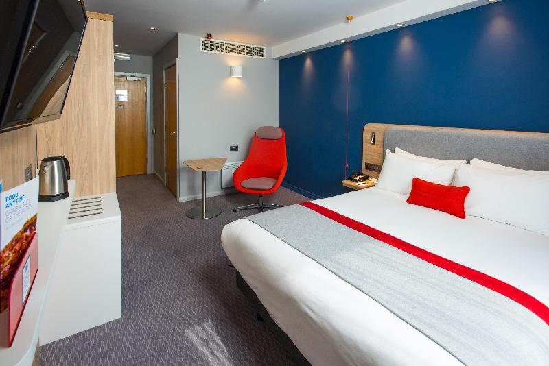 Номер Стандарт Адаптированный для Инвалидов, Holiday Inn Express Burton On Trent, An Ihg