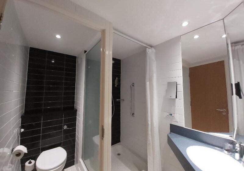 اتاق استاندارد, Holiday Inn Express York, An Ihg