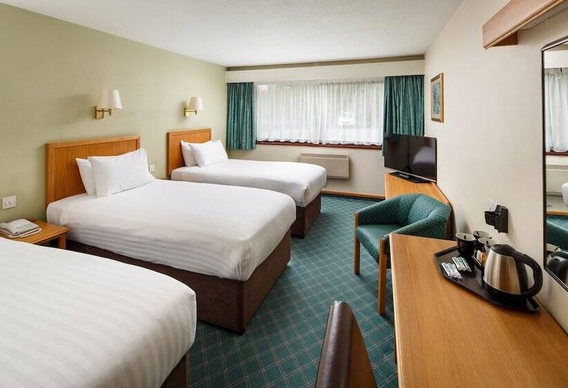 Семейный Номер Классика, Mercure Livingston