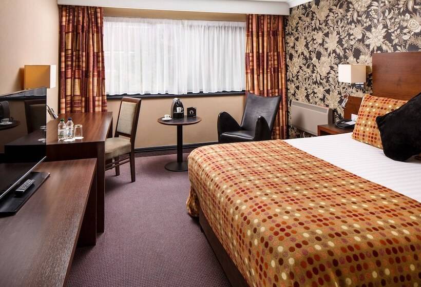 Номер Престиж, Mercure Livingston