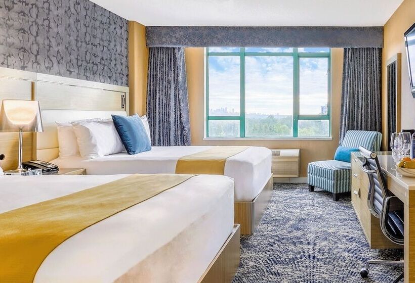 Номер Deluxe, Executive Plaza Hotel & Conference Centre, Metro Vancouver