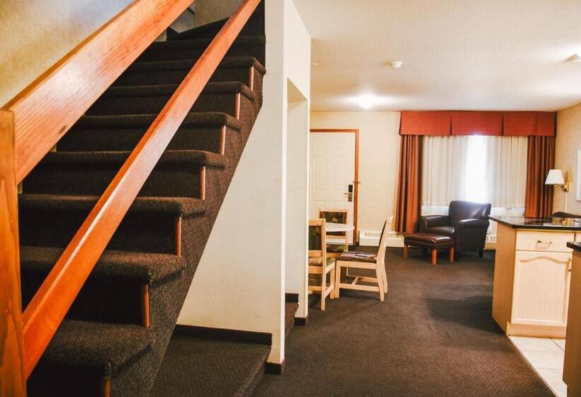 Люкс, Stony Plain Inn & Suites
