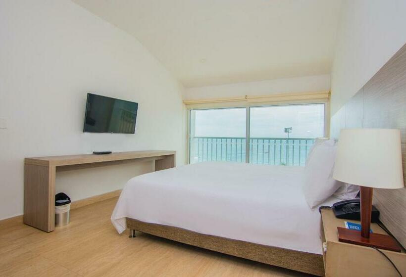 Полулюкс, Tamaca Beach Resort
