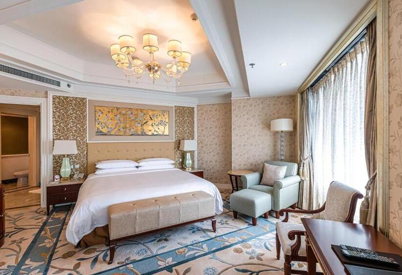 سوئیت پریمیوم, Shangri La Wuhan,close To The Mixc With Three Subway Lines