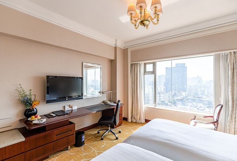 اتاق لوکس, Shangri La Wuhan,close To The Mixc With Three Subway Lines