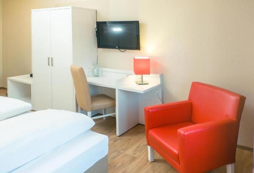 Номер Стандарт, Stuttgart Sindelfingen City By Tulip Inn