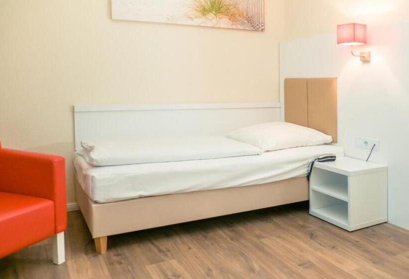 Номер Стандарт Двуспальная Кровать, Stuttgart Sindelfingen City By Tulip Inn