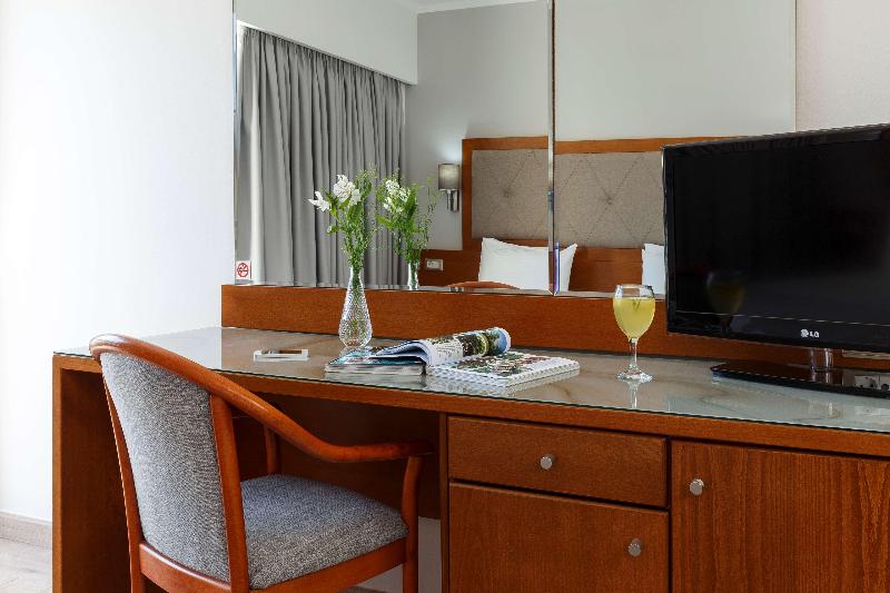 스탠다드 도시전망 룸, Best Western Plus Hotel Plaza