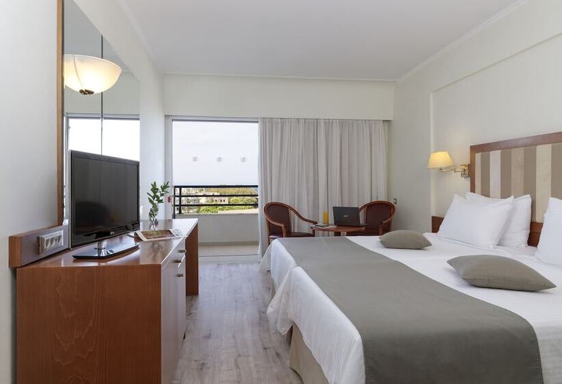 스탠다드 룸 측면 바다 전망, Best Western Plus Hotel Plaza