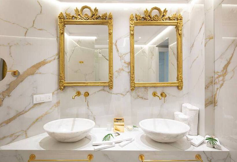 سوییت جونیور با چشم‌انداز دریا, Nissaki Boutique