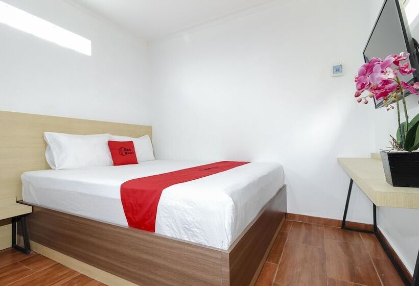 Номер Стандарт, Reddoorz Plus Near Jogja Kembali Monument