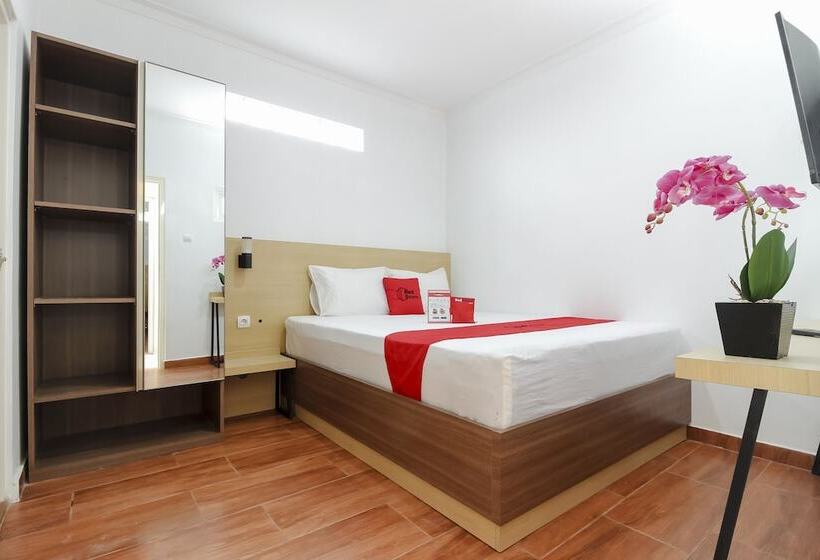 Номер Стандарт, Reddoorz Plus Near Jogja Kembali Monument