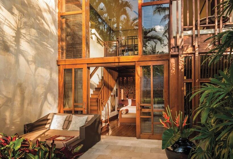 Люкс Дюплекс, Four Seasons Resort Bali At Sayan
