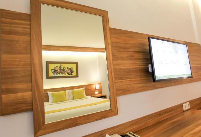 اتاق لوکس, Inna Tretes Hotel & Resort