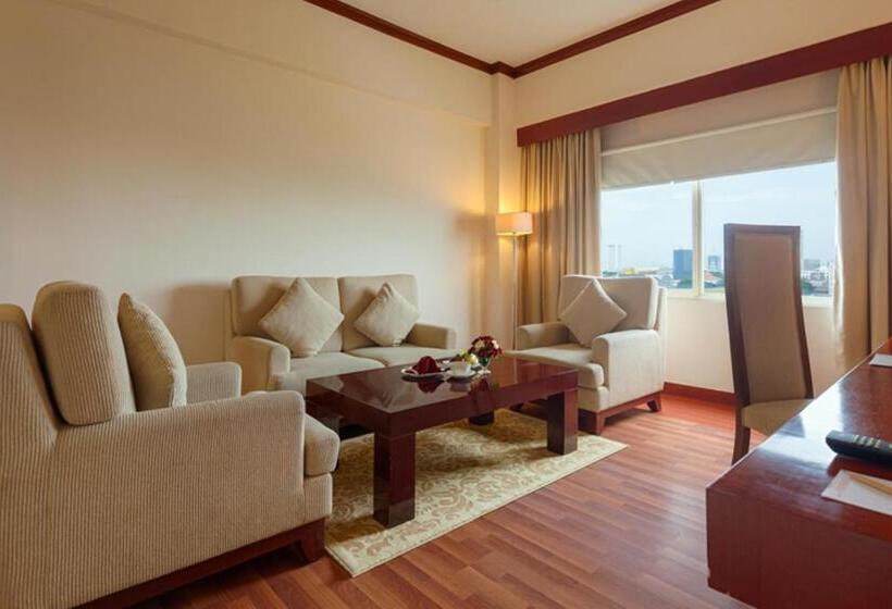 سوییت جونیور, Sahid Surabaya