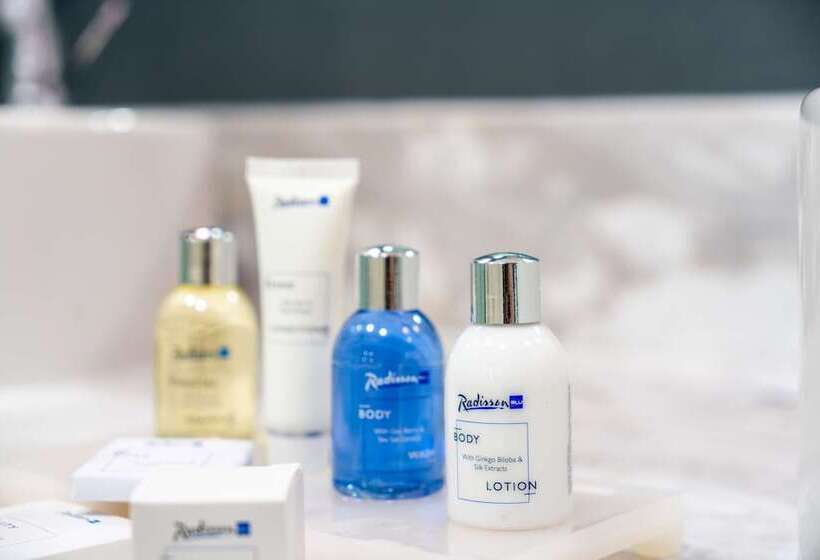 سوییت, Radisson Blu St. Helens