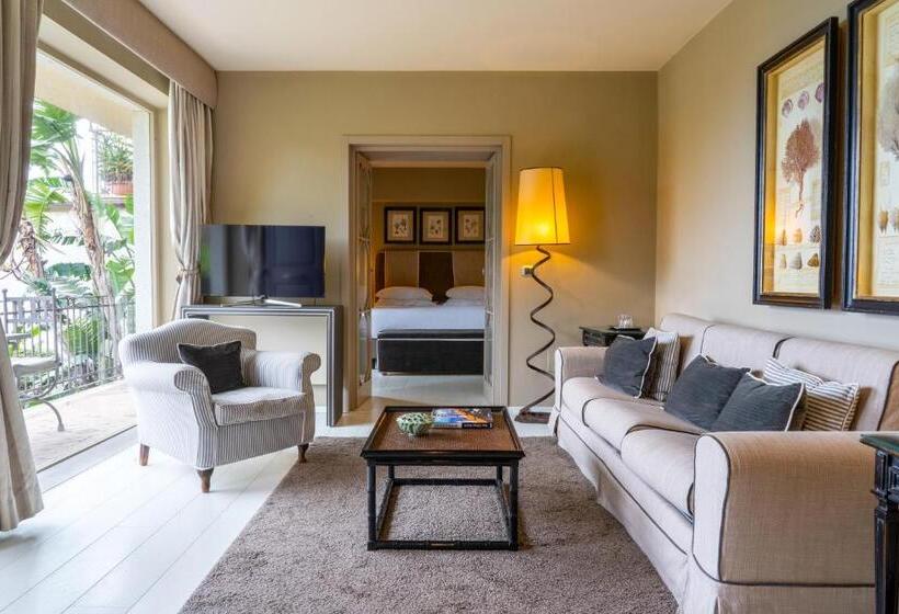 Deluxe Svit Havsutsikt, Villa Ducale