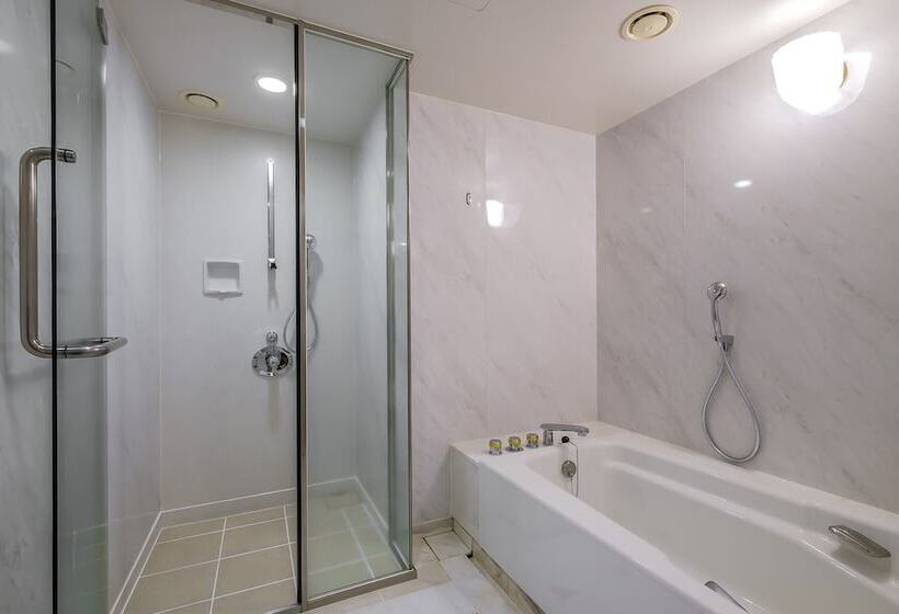 패밀리 스위트, Sheraton Grande Ocean Resort