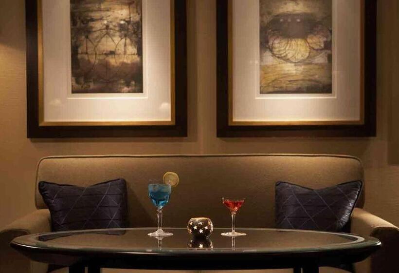 Номер Клуб, The Yokohama Bay Hotel Tokyu
