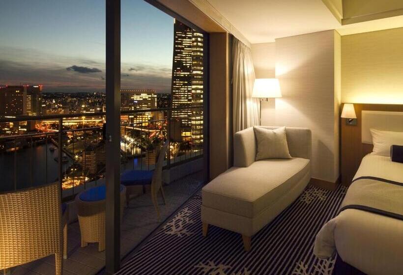 Номер Клуб, The Yokohama Bay Hotel Tokyu