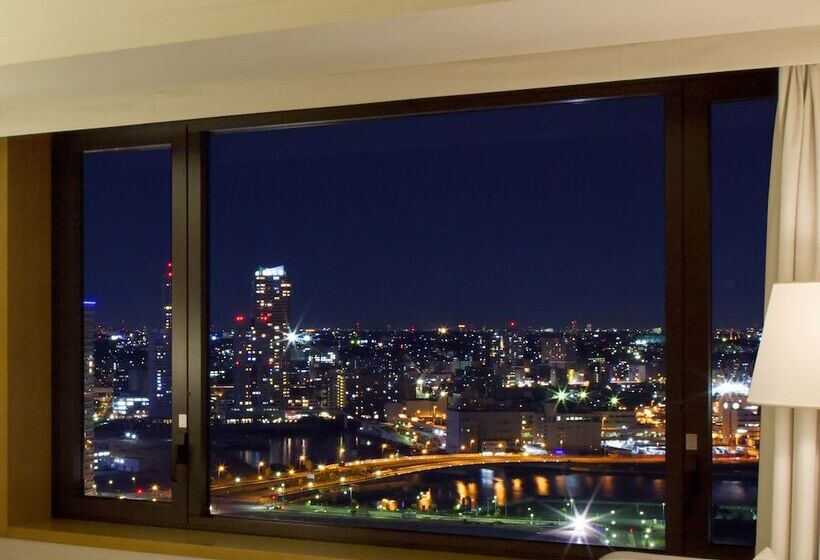 Номер Клуб, The Yokohama Bay Hotel Tokyu