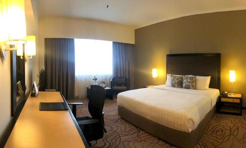 Номер Deluxe Кровать Кинг, Impiana Hotel Ipoh