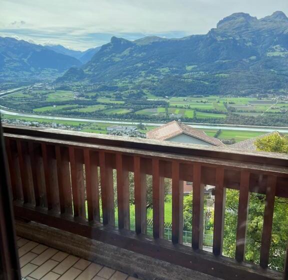 اتاق استاندارد, Restaurant Kulm