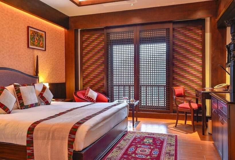 اتاق کلاب, The Soaltee Kathmandu