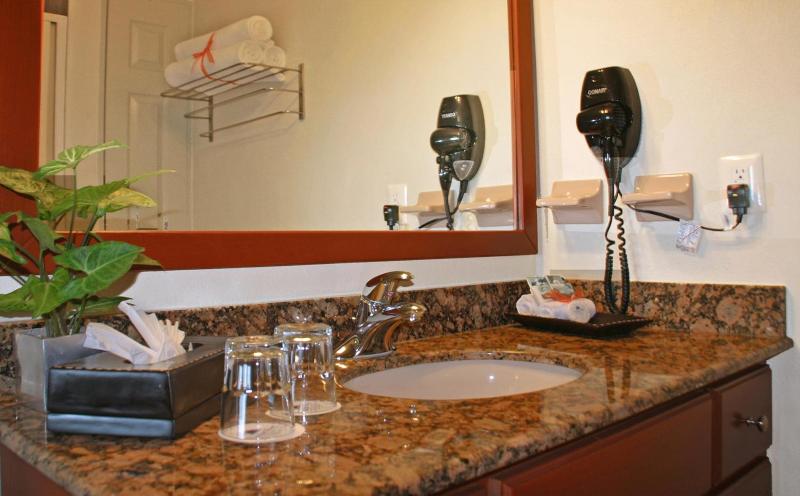 Suite 2 Sypialnie, Paradise Village