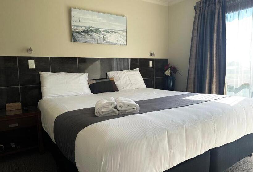 Апартаменты Superior 1 Спальня, Admirals Motor Inn
