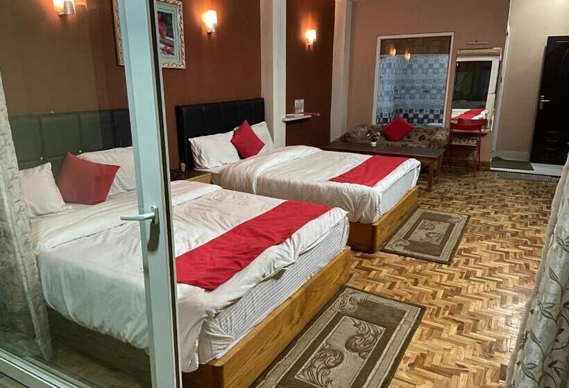 اتاق لوکس چهار تخته, Hidden Gem Residency