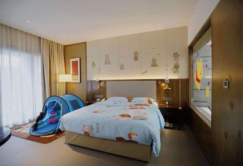 اتاق لوکس با تخت بزرگ, Conrad Tianjin