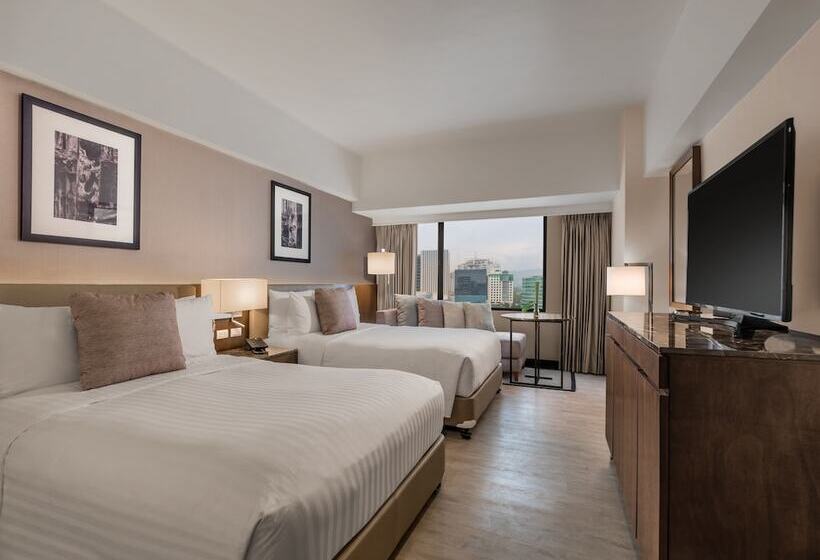 Номер Клуб, Seda Ayala Center Cebu