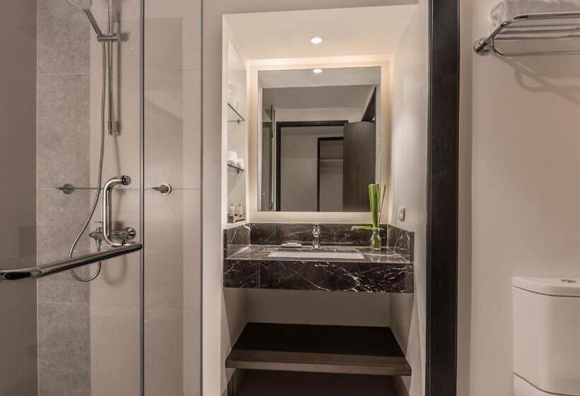 Номер Deluxe, Seda Ayala Center Cebu