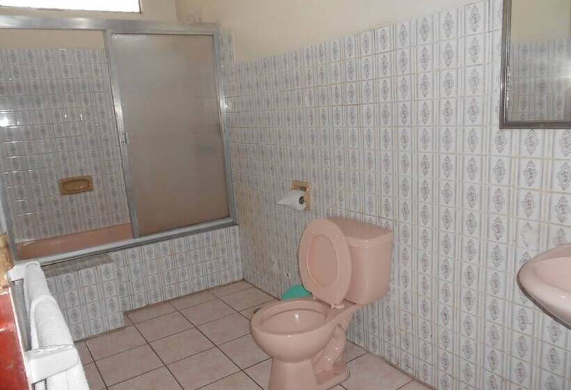 اتاق استاندارد, Hostal Jhuliana