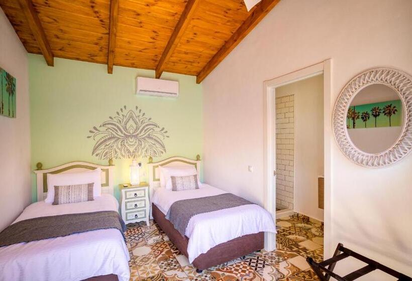Номер Стандарт, The Palms Boutique Resort Málaga   Adults Only